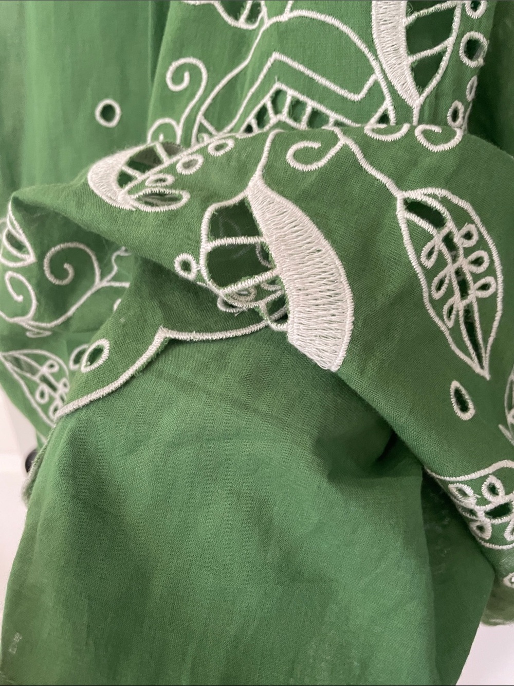 Karen Kane Green Maxi Skirt with White Embroidery - Picture 6 of 10